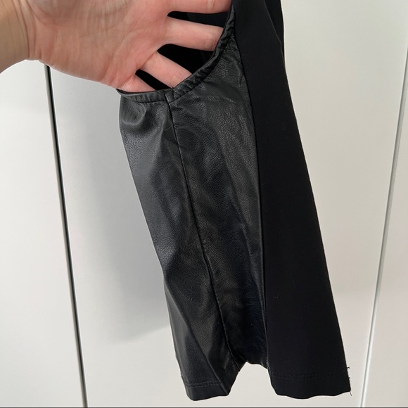 Dynamite Tank Top - Picture 3 of 4